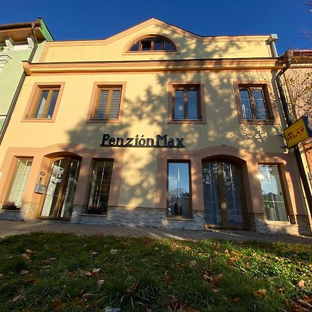 Penzion Max Kežmarok Extérieur photo